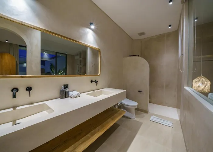 Tilos - Stylish & Chic 2br Mediterranean In Canggu! Villa Canggu